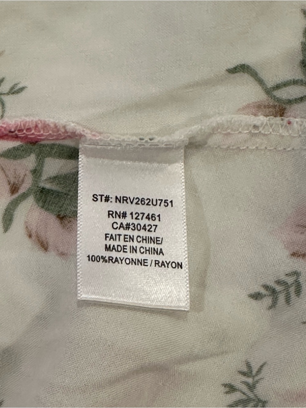 Wildfox White Floral Lace-Trim Robe with Pink Roses - Picture 5 of 10